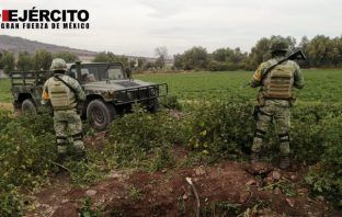 Encuentran dos mil litros de gasolina en cabaña de Cuautepec