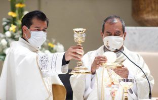 Este jueves, autoridades eclesiásticas de la Arquidiócesis de Tulancingo, obispo de Huejutla y obispo de Tula, hicieron pública una petición que la comunidad católica le hizo al gobernador de Hidalgo, tras la aprobación del aborto en el estado.