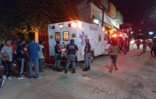 Por mal uso de fuegos artificiales, 17 lesionados en Huejutla