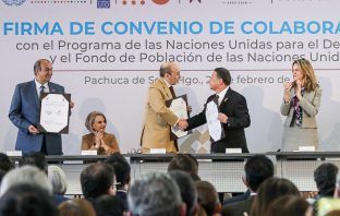 Firma Menchaca convenio con Naciones Unidas