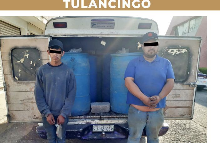 Detienen a dos personas con mil 400 litros de combustible, en Tulancingo