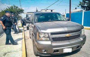 Recuperan en Tula camioneta y velero robados sobre Arco Norte
